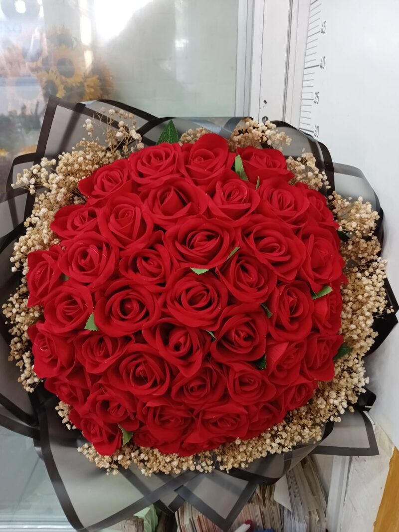 41 adet Yapay Kırmızı Gül Buketi
