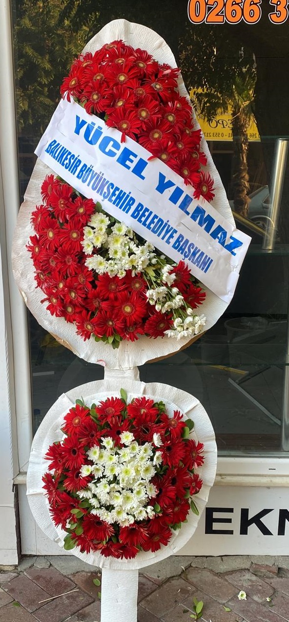 2li gerberelerden çelenk