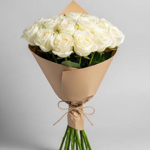 Özel Beyaz Gül Çiçek Tasarımı #009